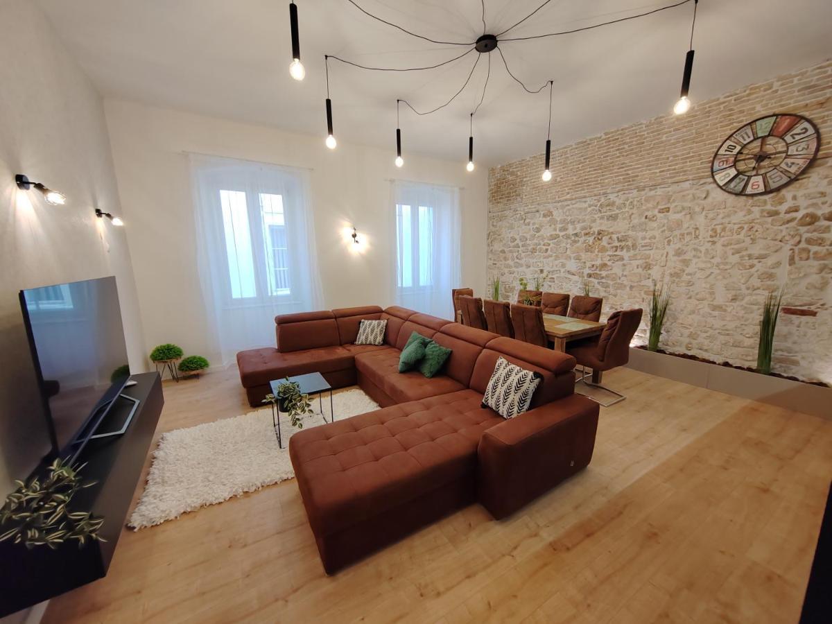 Town Square Apartment Задар Экстерьер фото