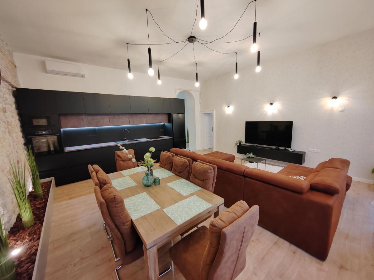 Town Square Apartment Задар Экстерьер фото